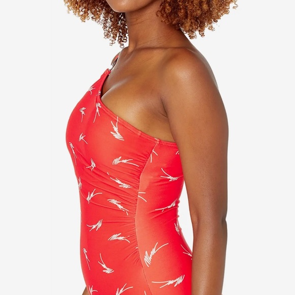 Michael Kors Signature Feather One Piece - Picture 2 of 16